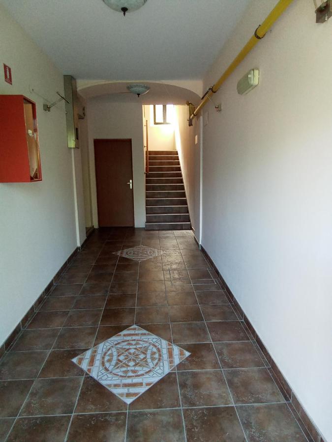 Soba Arena Otel Pula Dış mekan fotoğraf
